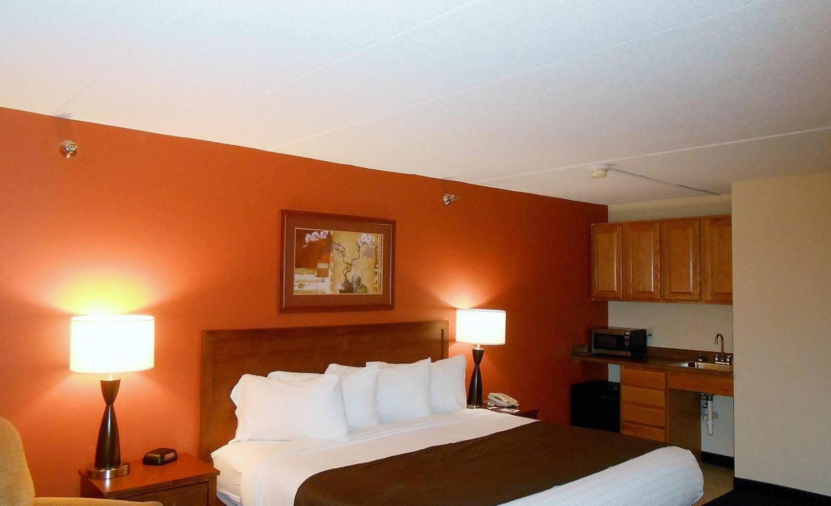 Americinn By Wyndham Cedar Rapids Airport Zewnętrze zdjęcie