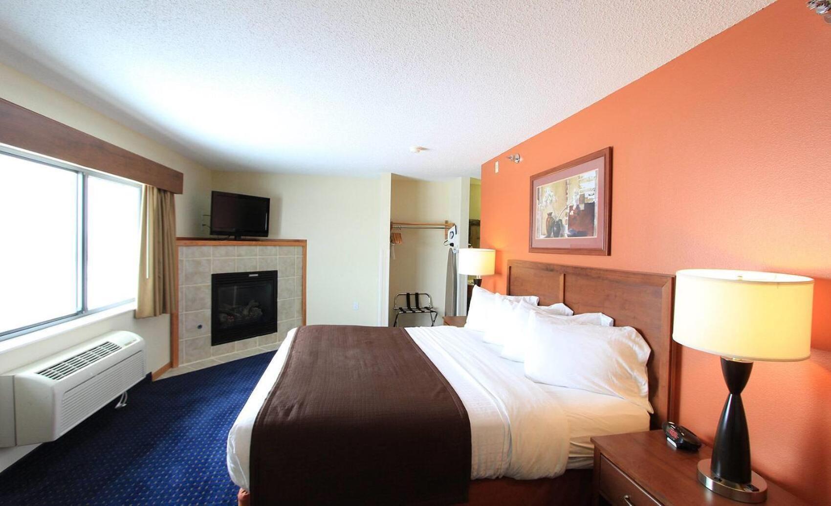 Americinn By Wyndham Cedar Rapids Airport Zewnętrze zdjęcie