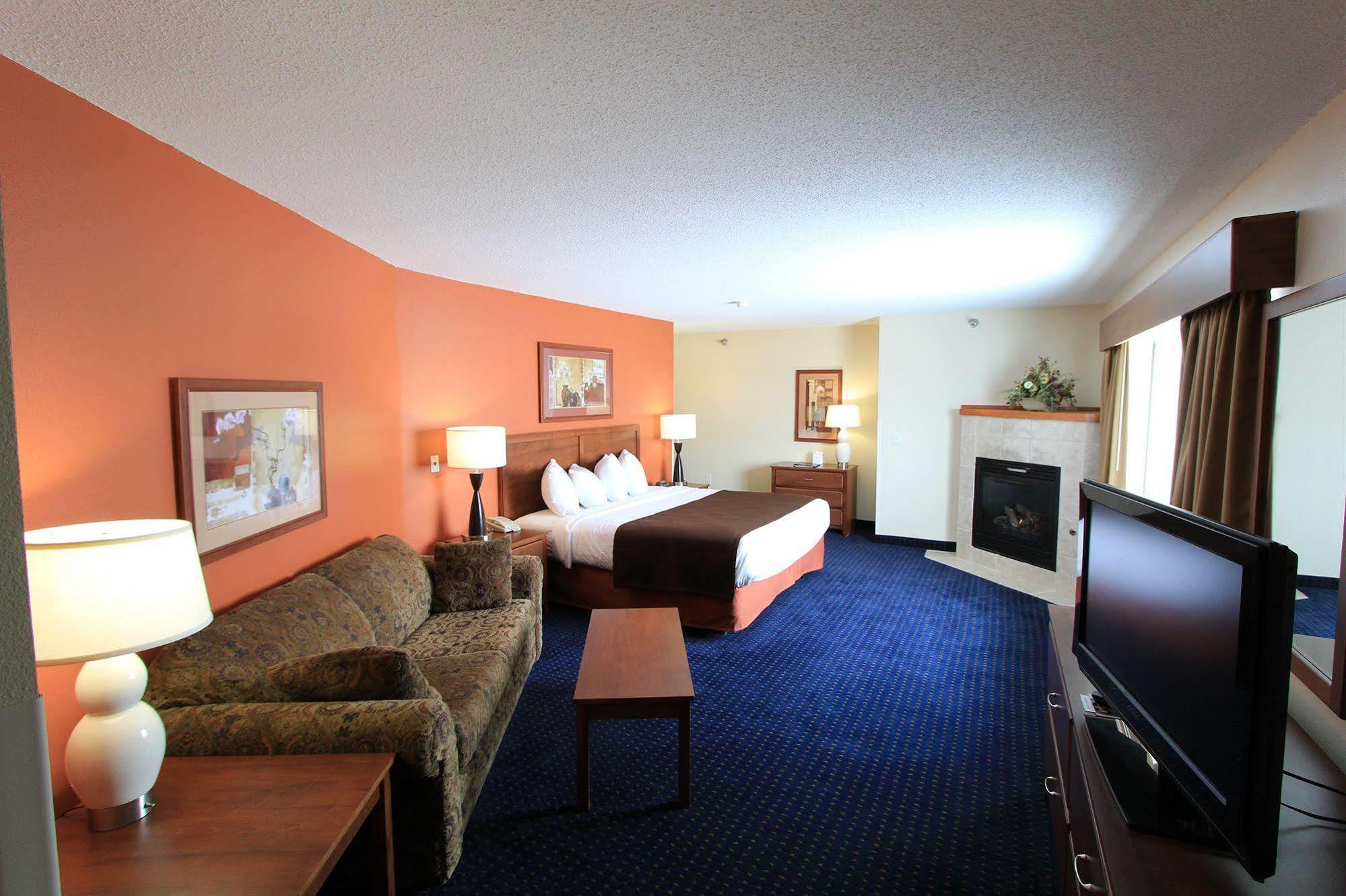 Americinn By Wyndham Cedar Rapids Airport Zewnętrze zdjęcie