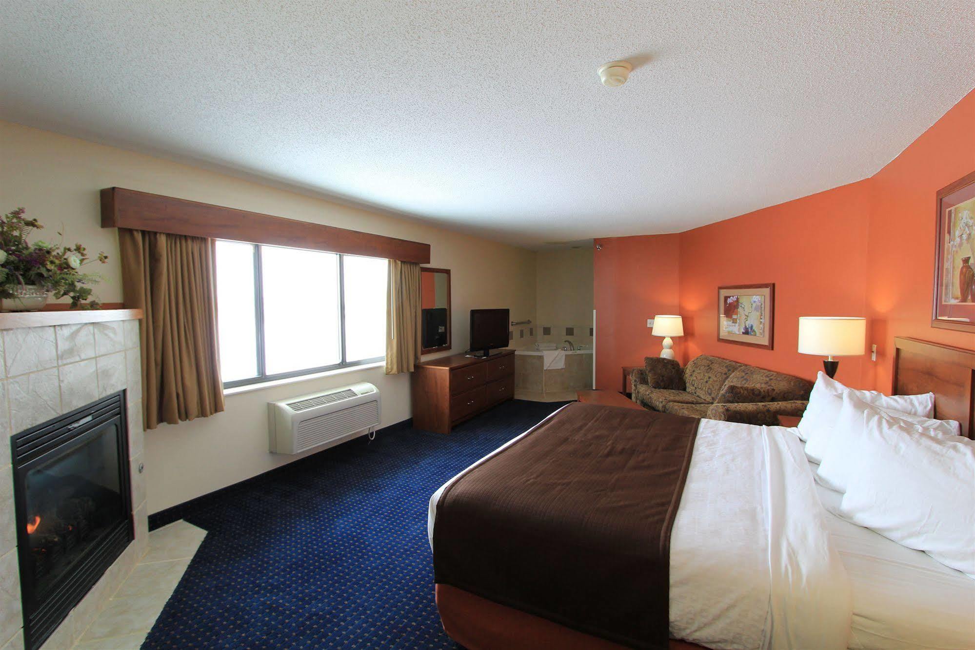 Americinn By Wyndham Cedar Rapids Airport Zewnętrze zdjęcie